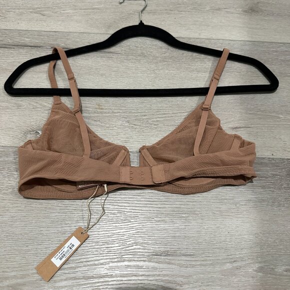 NWT - SKIMS Brown Mesh One Wire Plunge Bra - Picture 3 of 3